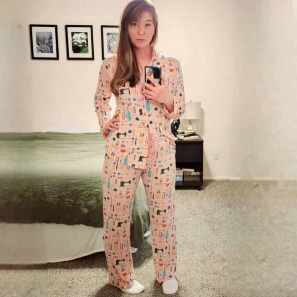 Nick & Nora Seamstress Novelty Print Sewing Pink Pajama Set M